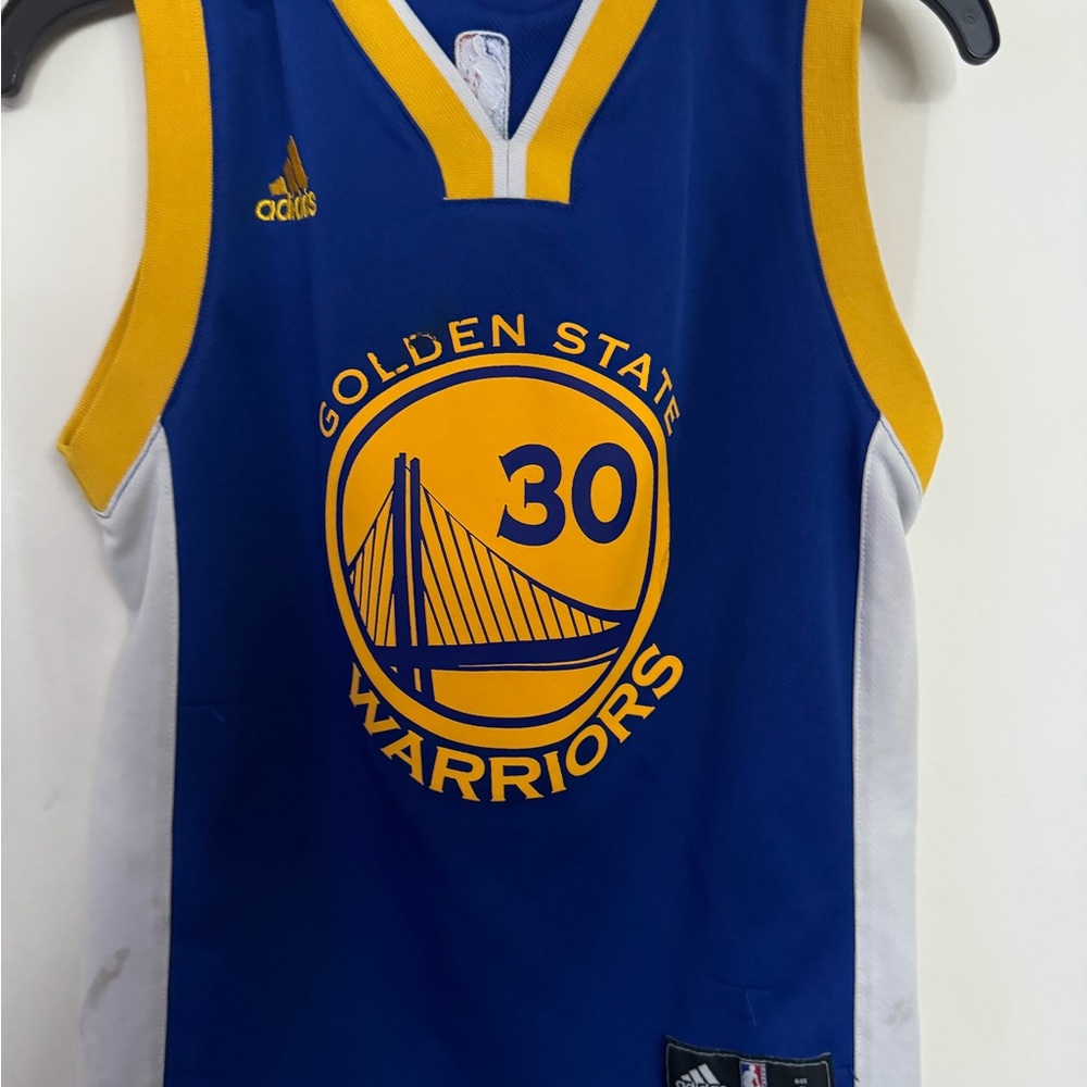 Steph Curry Adidas Jersey, Kids small, worn a bit